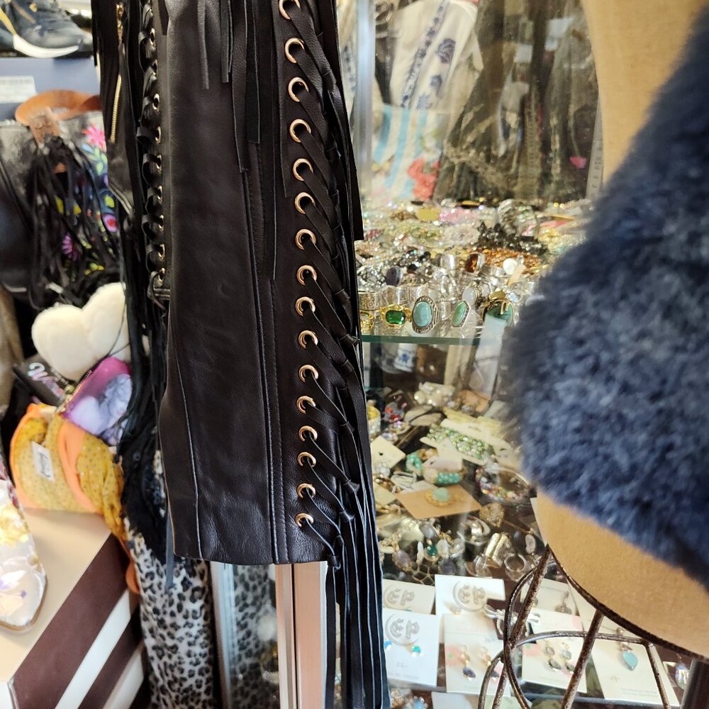 MADONNA & CO LUXE FRINGE LEATHER BOLERO JACKET BIKER BABE RARE - Picture 6 of 8